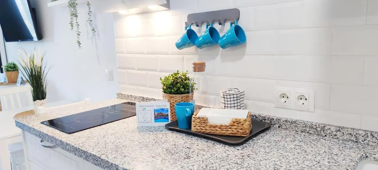 El Estudio De La Playa Benalbeach Holidays Paradise Benalmadena Apartment