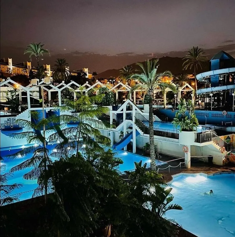 El Estudio De La Playa Benalbeach Holidays Paradise Benalmadena